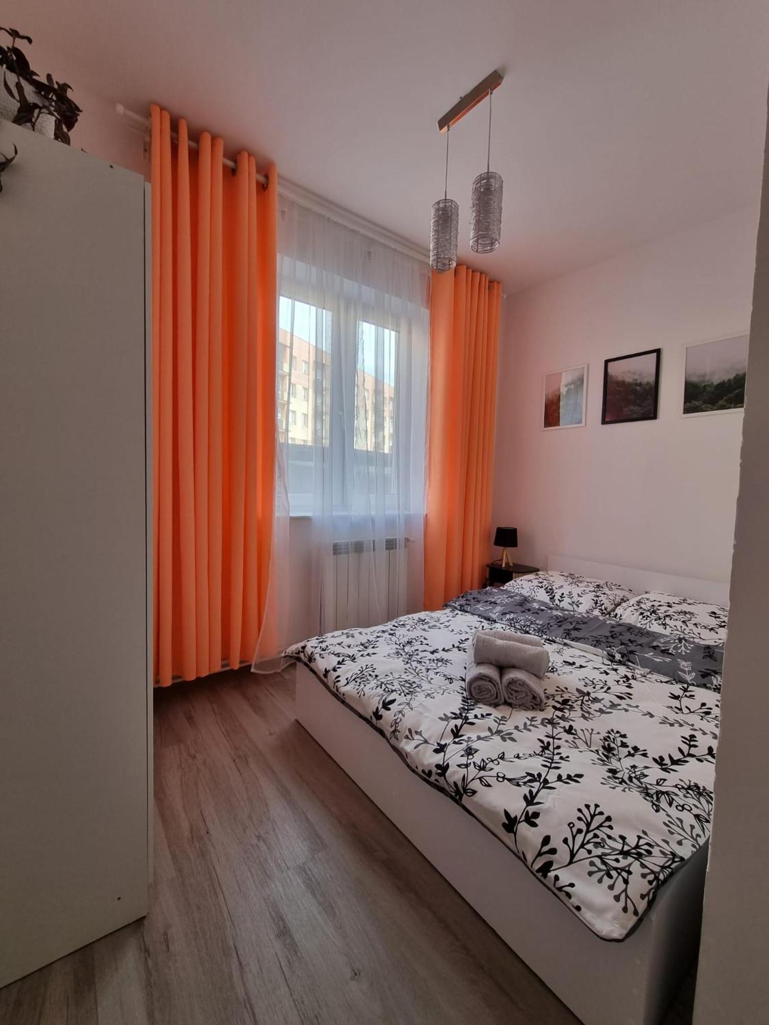 Apartament Korzenioskiego 7/2 แชมิตช์ ภายนอก รูปภาพ